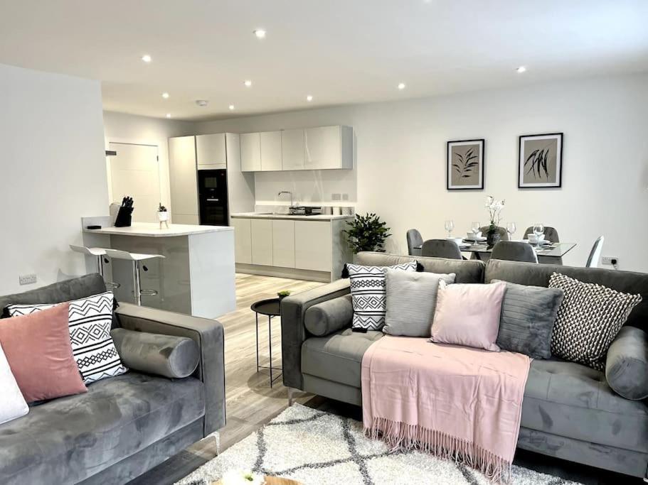 הוילה בורנמות' Luxury 3 Bed House W Parking & Garden! 1 מראה חיצוני תמונה
