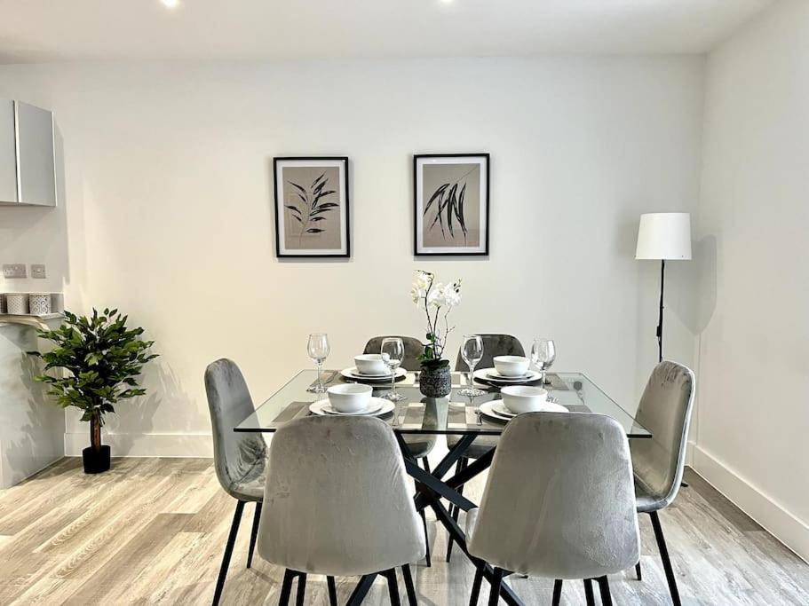 הוילה בורנמות' Luxury 3 Bed House W Parking & Garden! 1 מראה חיצוני תמונה